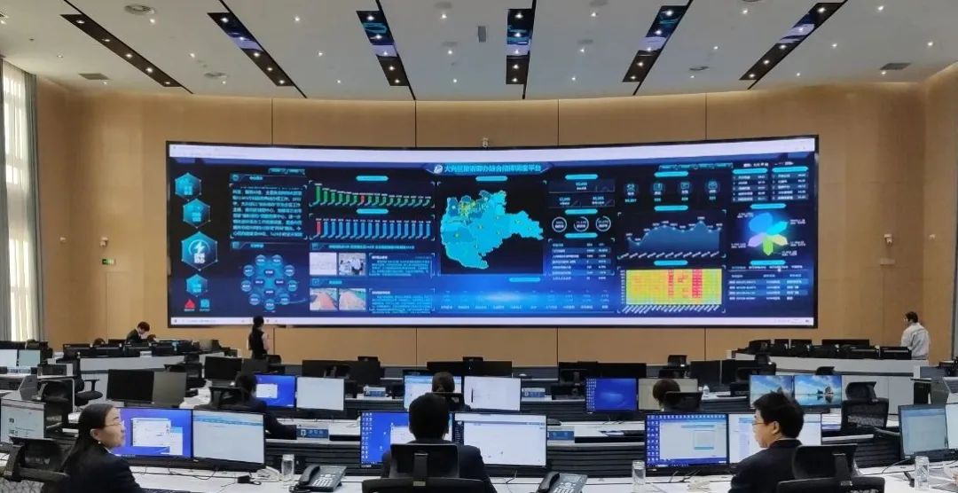 接受领导人检阅 | 金沙990智能显示助力紫金山实验室展现强劲创新力